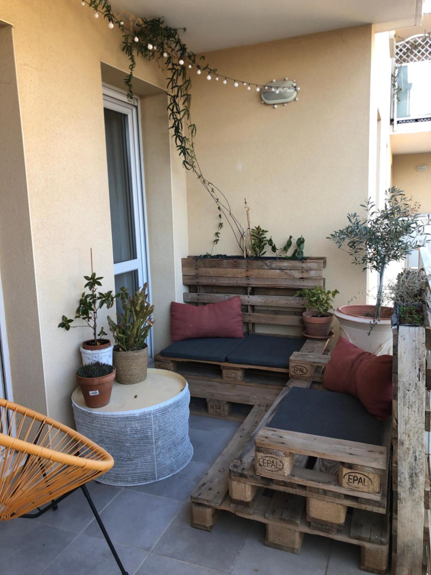 Bel Appartement Nimois Au Calme Avec Balcon Nimes Exterior photo